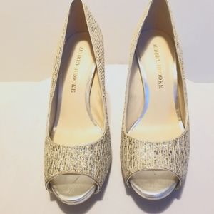 Audrey Brook heels pump shoes.